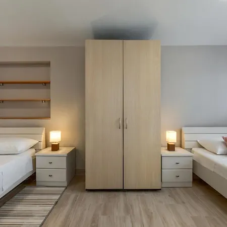 Appartamento Haus Pia - Mera Ražanac